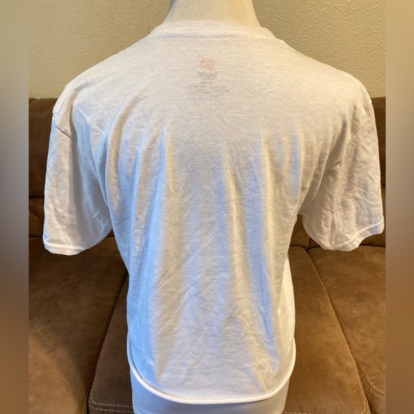 Yeehaw Custom Crop Top Western Style T-shirt Women’s Size Medium with V-Neck - Picture 5 of 7